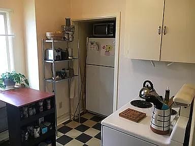 5th image of 901 NW 57th St Unit 2