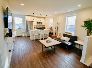 27 E Transit St, Providence, RI 02906