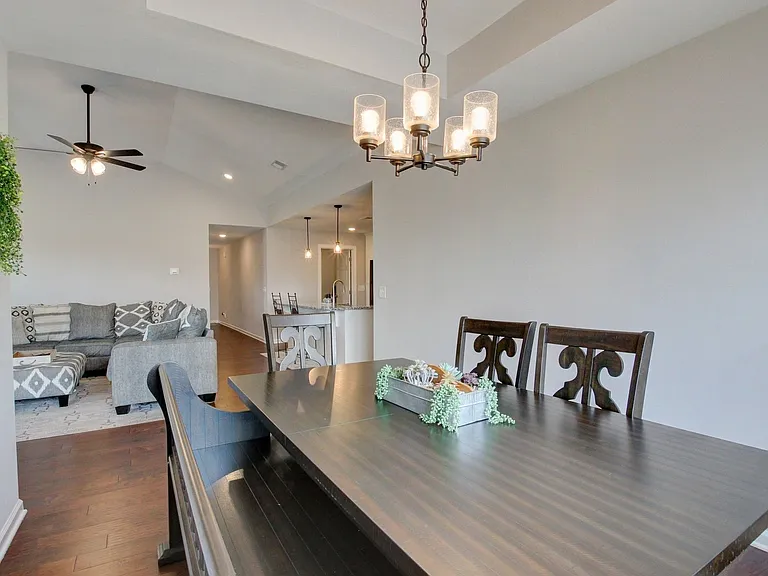 715 Jodine Ann Dr — Photo 26