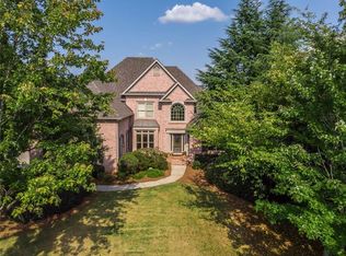6945 Blackthorn Ln, Suwanee, GA 30024