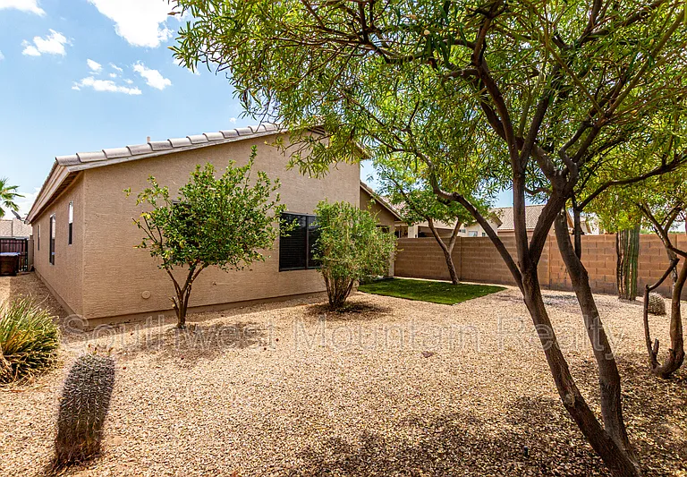33782 N Mercedes Dr — Photo 33