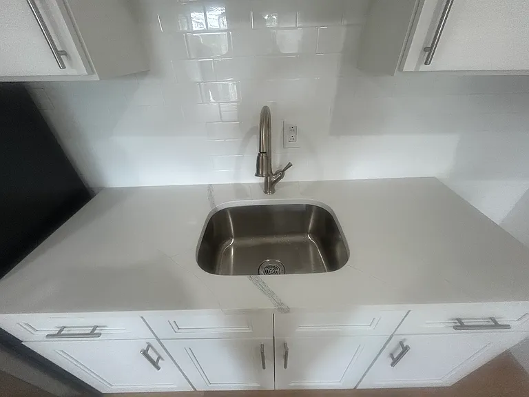 34 Lockwood Ave #1 — Photo 5