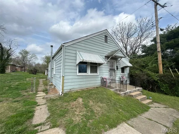 5637 Jennings Station Rd, Saint Louis, MO 63136