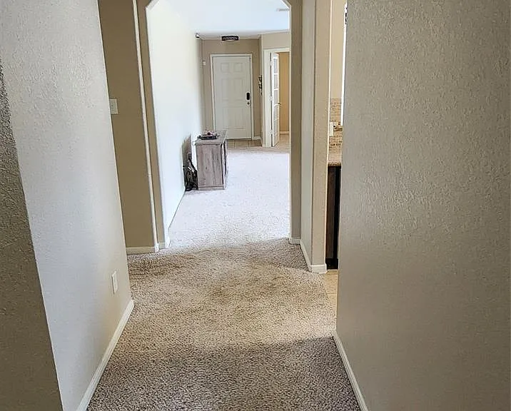 8830 Summerset Meadow Ct — Photo 10