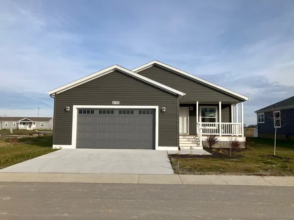 4735 Floral Wood Ln, Holland, MI 49423