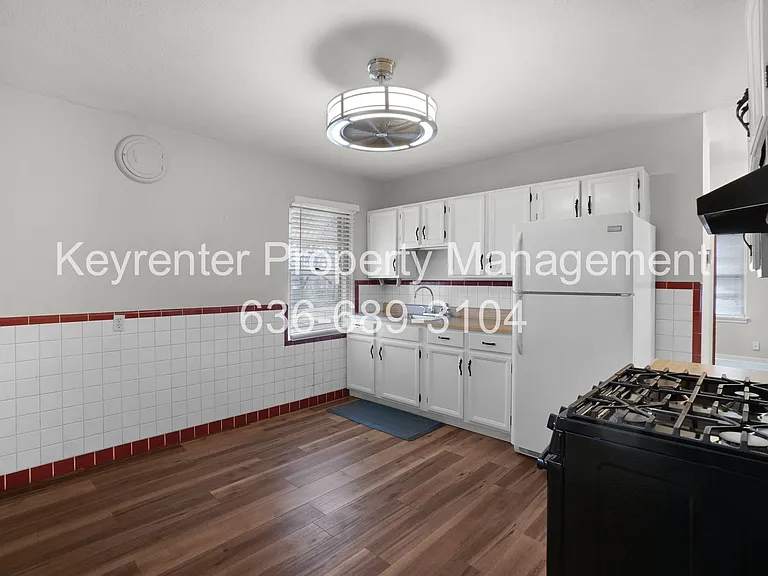 1045 N New Florissant Rd — Photo 7