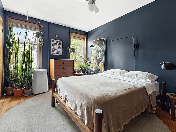 5th image of 405 Kosciuszko St #123