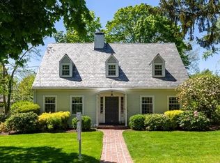 62 Arnold Rd, Newton, MA 02459