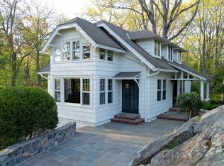 25 Peepers Holw, Greenwich, CT 06831