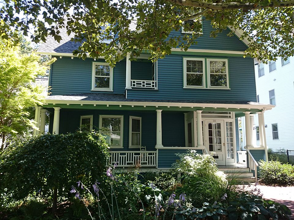 2nd image of 111 Fuller St