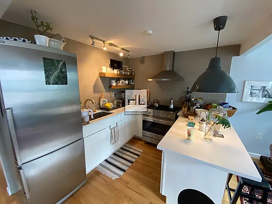 Rented by Highline Residential | media 12