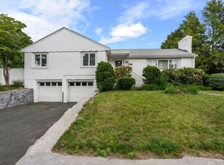 126 Chatham Rd, Brockton, MA 02301