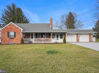 811 Cape Horn Rd, York, PA 17402
