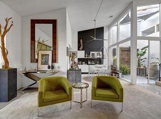676 S Calle Petunia, Palm Springs, CA 92262