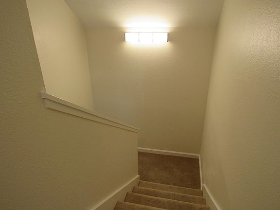 5th image of 509 Sierra Vista Ave APT 8