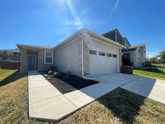 3rd image of 8125 Linnie Ln