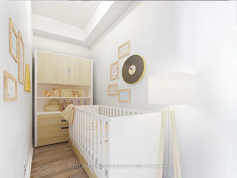 9205 Yonge St #1513 — Photo 2