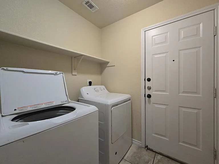 701 Atlas Ave — Photo 29