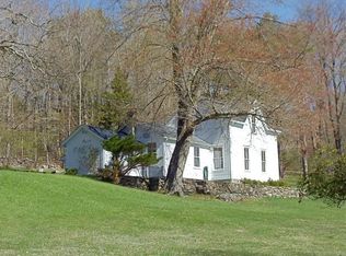 151 S Quaker Hill Rd, Pawling, NY 12564