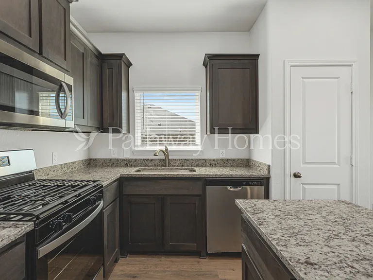 11104 Santana Dr — Photo 3