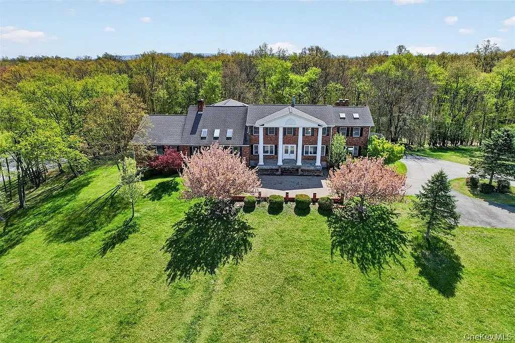 7 bed, $6,500 — Photo 1