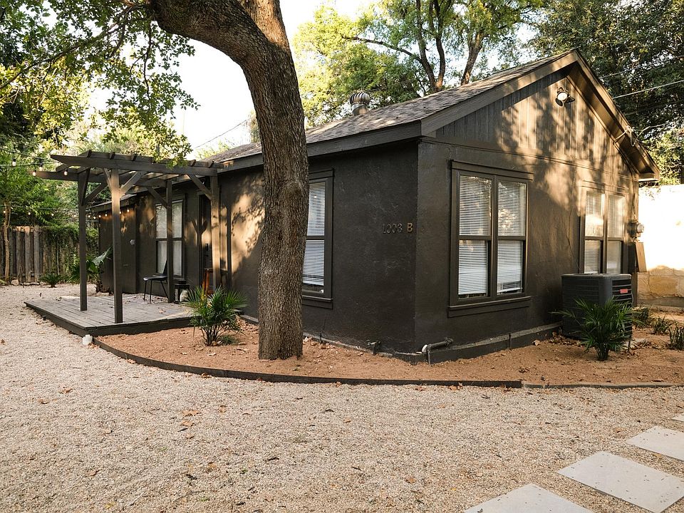1st image of 1003 Maufrais St #B