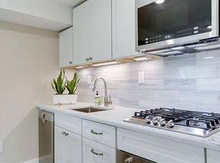 218 S Carolina Ave SE, Washington, DC 20003