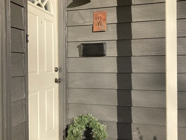 2336 Mathews St #2 — Photo 4