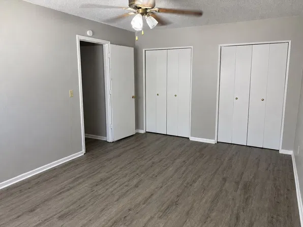8302neverton, 8302 N Everton Ave APT D, Kansas City, MO 64152