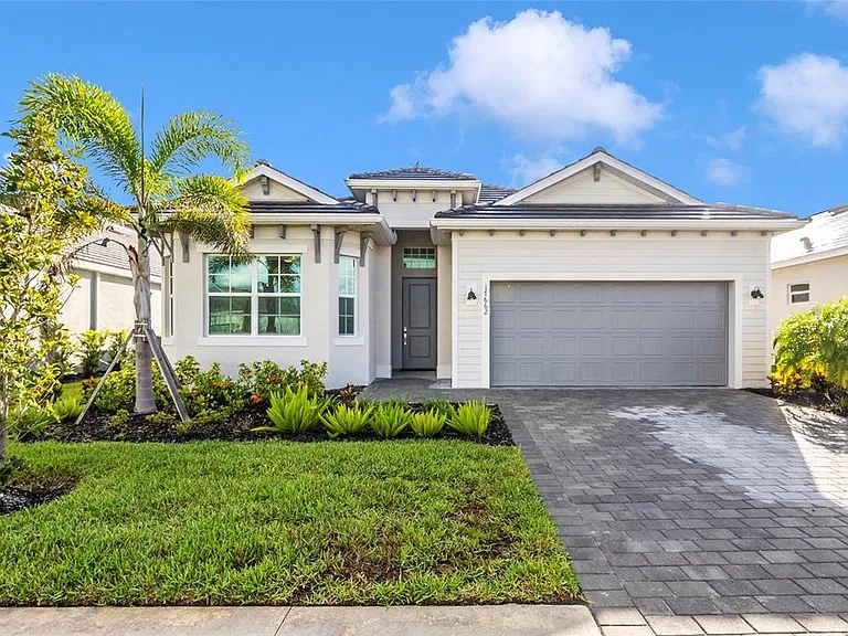 17662 Santorini Ct — Photo 1