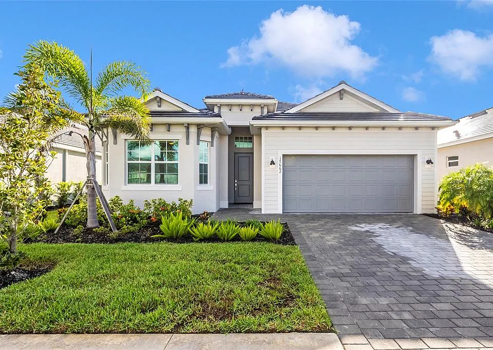 17662 Santorini Ct