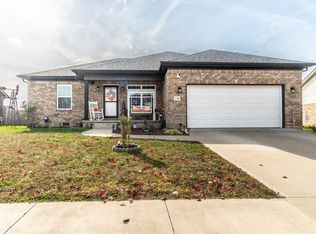 134 Commerce Dr, Berea, KY 40403