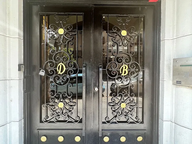 The Du Barry — Photo 8