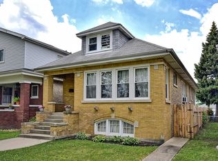 4179 W Nelson St, Chicago, IL 60641