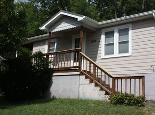 1006 S 5th St, Ozark, MO 65721