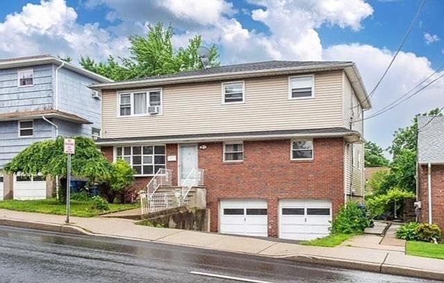 1st image of 413 Essex St