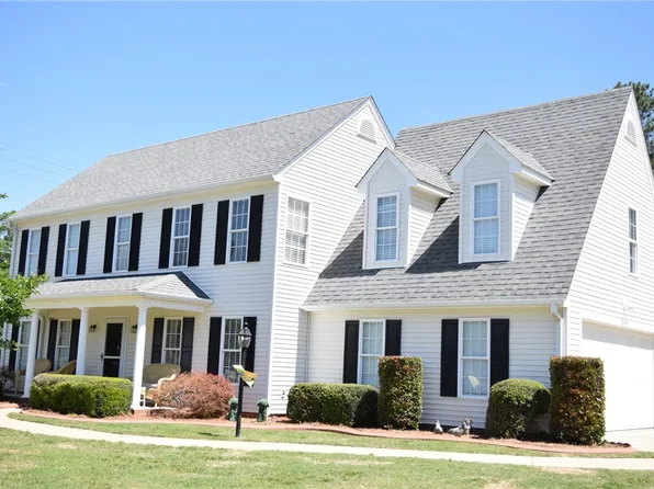 202 Rock Moss Dr, Williamston, SC 29697