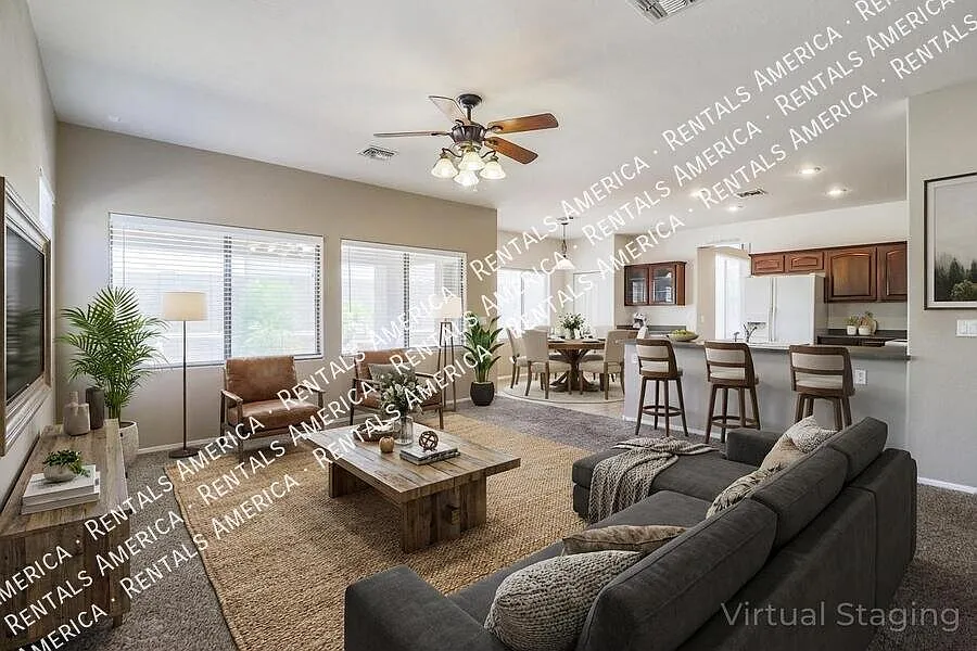 Beautiful 4-Bedroom Home with Private Pool — Photo 3