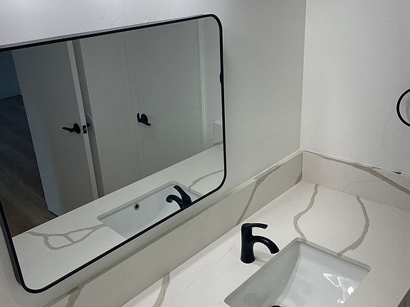 4th image of 2330 N Grand Ave APT 25