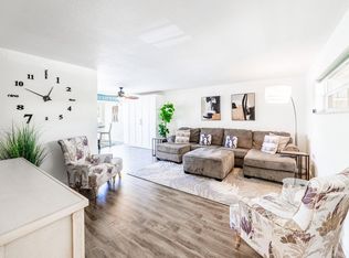 30 Colonial Club Dr APT 202, Boynton Beach, FL 33435
