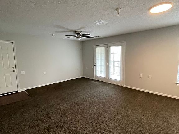 4th image of 1519 Ryan St #516