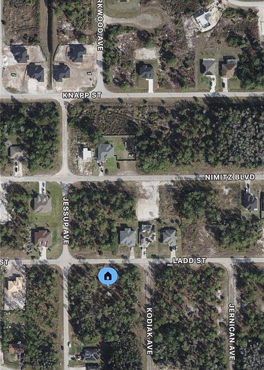 2nd image of 646 Ladd ST