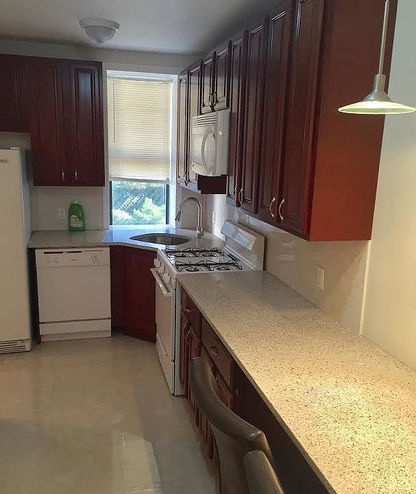1st image of 5005 43rd Ave APT 1E
