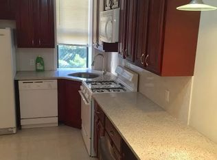 5005 43rd Ave APT 1E, Flushing, NY 11377