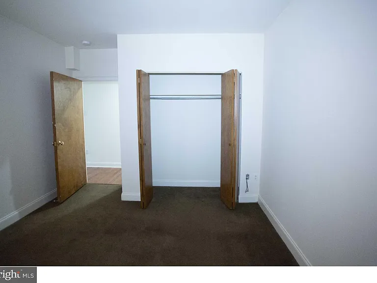 1411-4 Walnut St #804 — Photo 16