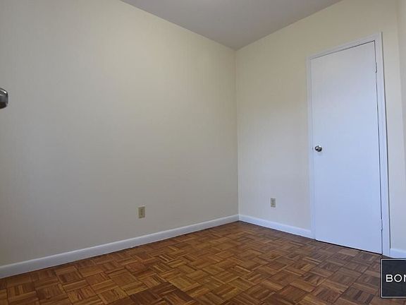 3rd image of 680 Manhattan Ave #21A