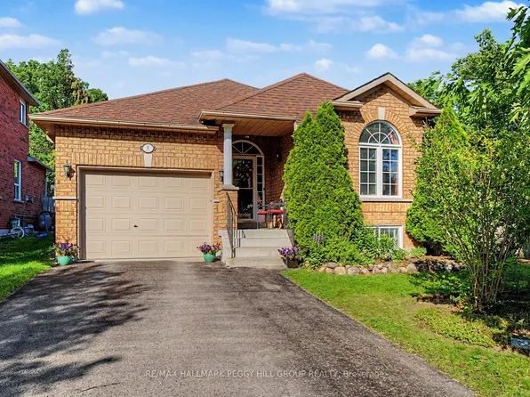 1 Valley View Ct, Barrie, ON L4N 0G7