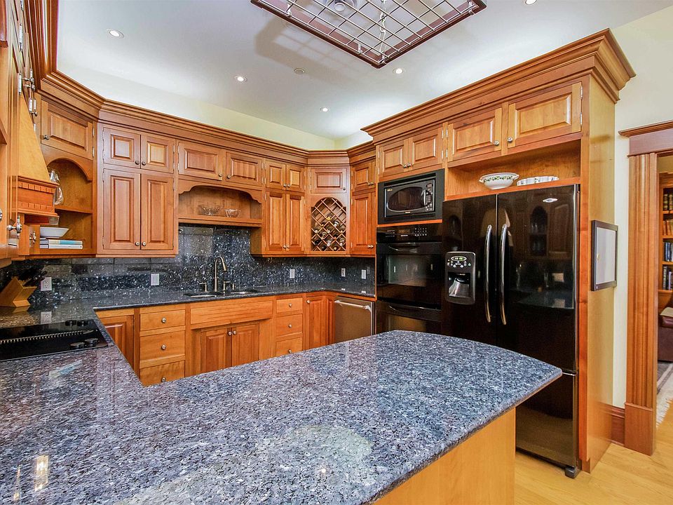 1470 Summer St Halifax NS Zillow