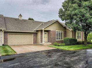 15778 S Brentwood St APT 2801, Olathe, KS 66062