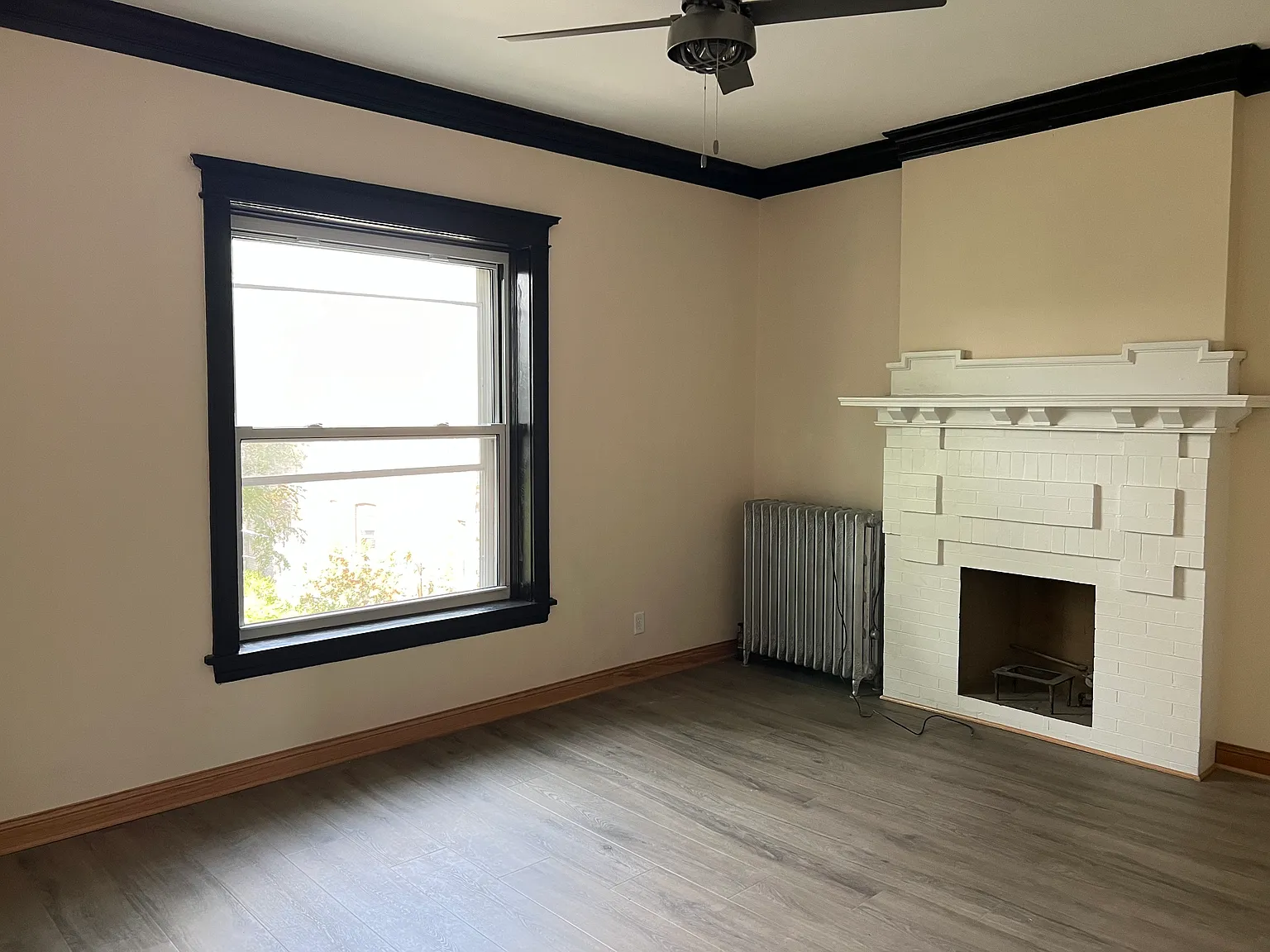 2 bed, 750 sqft, $1,800 — Photo 3